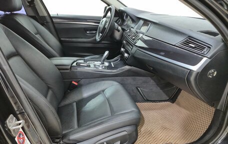 BMW 5 серия, 2014 год, 1 780 000 рублей, 15 фотография