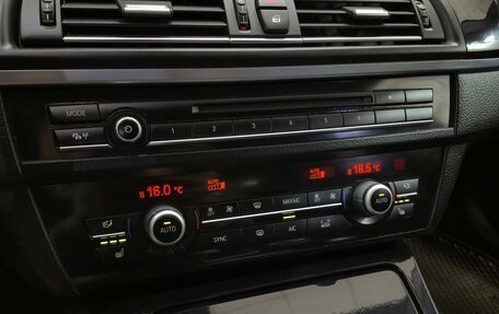 BMW 5 серия, 2014 год, 1 780 000 рублей, 20 фотография