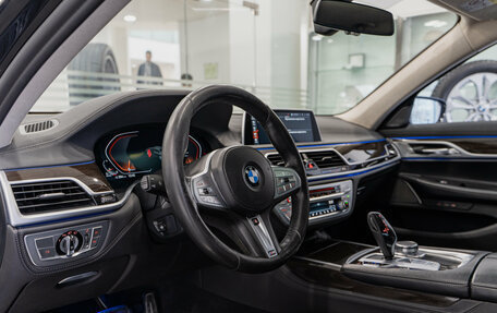 BMW 7 серия, 2021 год, 5 890 000 рублей, 7 фотография