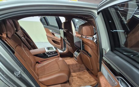 BMW 7 серия, 2022 год, 14 500 013 рублей, 12 фотография