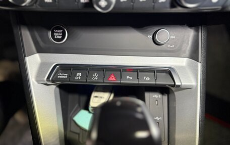 Audi Q3, 2023 год, 3 100 000 рублей, 28 фотография