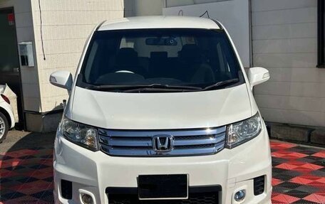 Honda Freed I, 2016 год, 928 000 рублей, 2 фотография