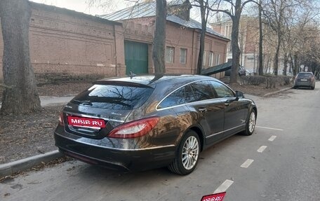 Mercedes-Benz CLS, 2017 год, 3 200 000 рублей, 2 фотография