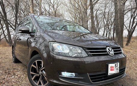 Volkswagen Sharan II, 2015 год, 1 800 000 рублей, 7 фотография