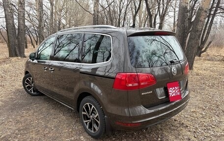 Volkswagen Sharan II, 2015 год, 1 800 000 рублей, 4 фотография