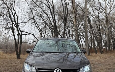 Volkswagen Sharan II, 2015 год, 1 800 000 рублей, 5 фотография