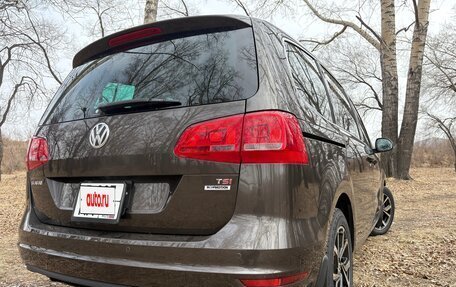 Volkswagen Sharan II, 2015 год, 1 800 000 рублей, 10 фотография