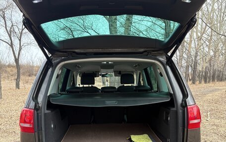 Volkswagen Sharan II, 2015 год, 1 800 000 рублей, 18 фотография