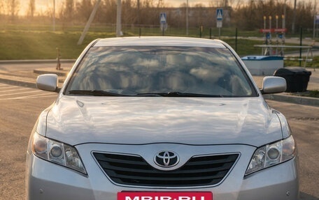 Toyota Camry, 2008 год, 950 000 рублей, 2 фотография