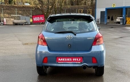 Toyota Yaris III рестайлинг, 2008 год, 650 000 рублей, 4 фотография