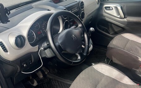 Peugeot Partner II рестайлинг 2, 2013 год, 690 000 рублей, 11 фотография
