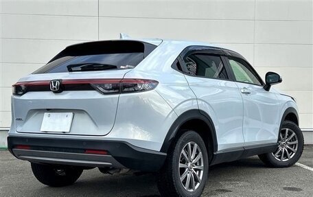 Honda Vezel, 2023 год, 1 784 000 рублей, 4 фотография