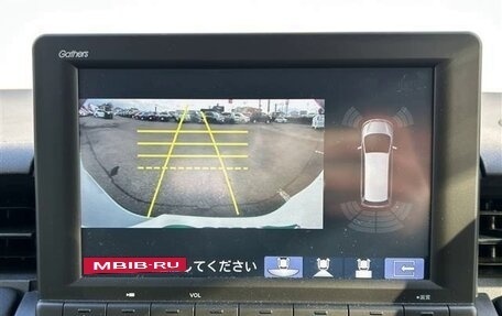 Honda Vezel, 2023 год, 1 784 000 рублей, 12 фотография