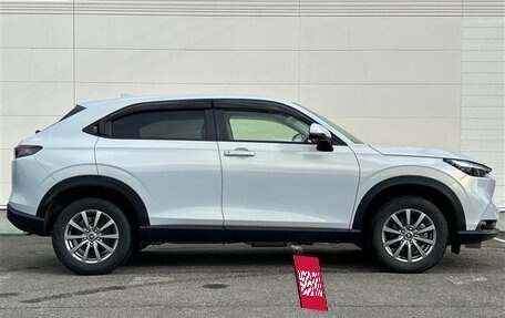 Honda Vezel, 2023 год, 1 784 000 рублей, 7 фотография