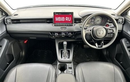 Honda Vezel, 2023 год, 1 784 000 рублей, 10 фотография