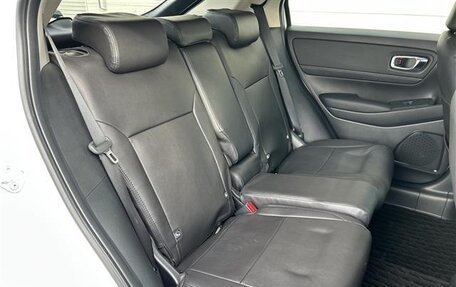 Honda Vezel, 2023 год, 1 784 000 рублей, 16 фотография