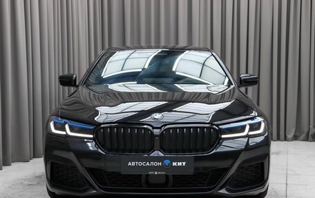 BMW 5 серия, 2021 год, 5 499 000 рублей, 2 фотография