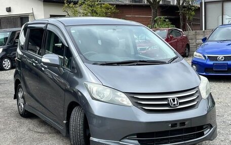 Honda Freed I, 2010 год, 685 000 рублей, 3 фотография