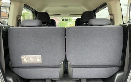 Honda Freed I, 2010 год, 685 000 рублей, 17 фотография