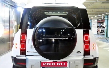 Land Rover Defender II, 2023 год, 7 500 013 рублей, 3 фотография