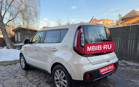 KIA Soul II рестайлинг, 2017 год, 1 160 000 рублей, 8 фотография