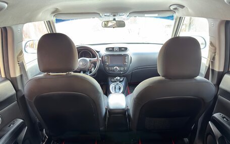 KIA Soul II рестайлинг, 2017 год, 1 160 000 рублей, 20 фотография