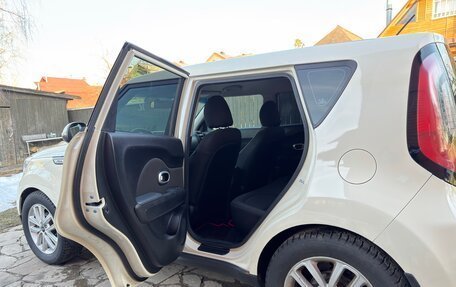 KIA Soul II рестайлинг, 2017 год, 1 160 000 рублей, 23 фотография