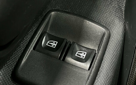 Renault Sandero II рестайлинг, 2019 год, 1 190 000 рублей, 13 фотография