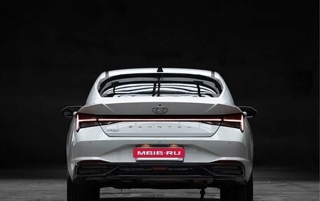 Hyundai Elantra, 2023 год, 1 450 000 рублей, 6 фотография