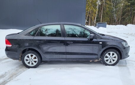 Volkswagen Polo VI (EU Market), 2013 год, 450 000 рублей, 1 фотография