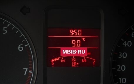 Volkswagen Polo VI (EU Market), 2013 год, 450 000 рублей, 23 фотография