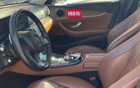 Mercedes-Benz E-Класс, 2017 год, 2 850 000 рублей, 5 фотография