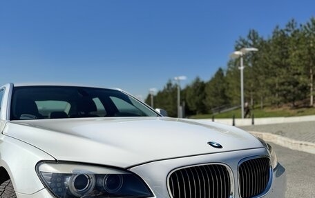 BMW 7 серия, 2010 год, 2 490 000 рублей, 18 фотография