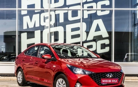 Hyundai Solaris II рестайлинг, 2021 год, 1 350 000 рублей, 1 фотография