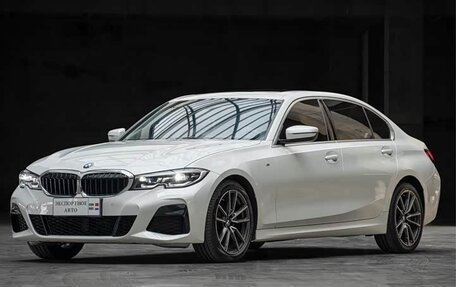 BMW 3 серия, 2022 год, 2 800 000 рублей, 1 фотография
