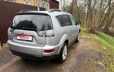 Mitsubishi Outlander III рестайлинг 3, 2011 год, 1 100 000 рублей, 6 фотография