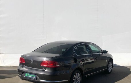 Volkswagen Passat B7, 2011 год, 630 000 рублей, 5 фотография