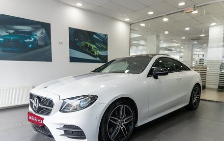 Mercedes-Benz E-Класс, 2020 год, 4 600 000 рублей, 1 фотография