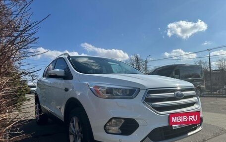 Ford Kuga III, 2016 год, 1 635 000 рублей, 2 фотография