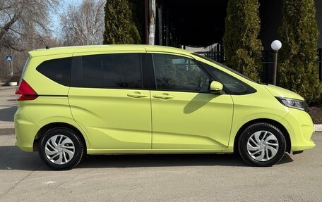 Honda Freed II, 2018 год, 1 420 000 рублей, 3 фотография