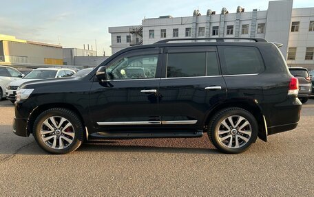 Toyota Land Cruiser 200, 2016 год, 5 299 000 рублей, 4 фотография