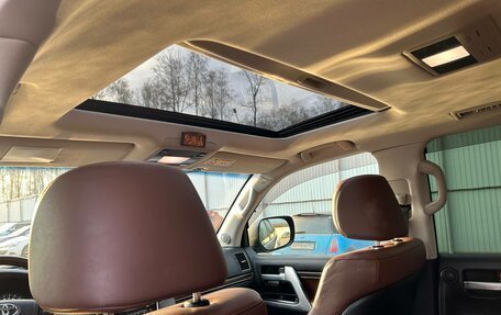 Toyota Land Cruiser 200, 2016 год, 5 299 000 рублей, 14 фотография