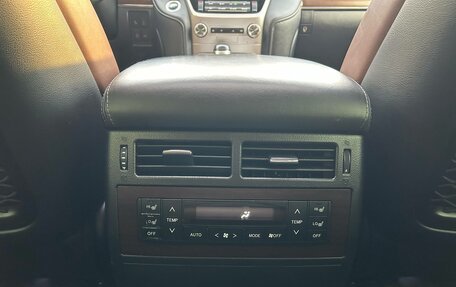 Toyota Land Cruiser 200, 2016 год, 5 299 000 рублей, 13 фотография