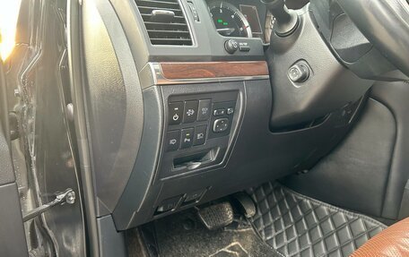 Toyota Land Cruiser 200, 2016 год, 5 299 000 рублей, 15 фотография