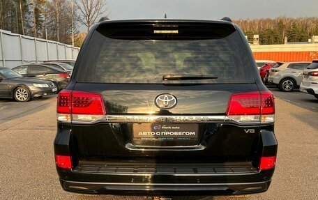 Toyota Land Cruiser 200, 2016 год, 5 299 000 рублей, 6 фотография