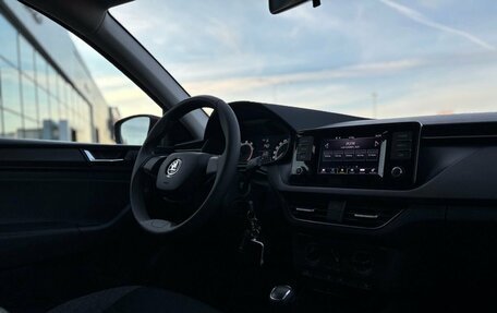 Skoda Rapid II, 2020 год, 1 450 000 рублей, 25 фотография