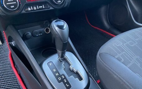 KIA Rio III рестайлинг, 2012 год, 700 000 рублей, 23 фотография