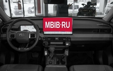 Toyota RAV4, 2026 год, 4 800 000 рублей, 33 фотография