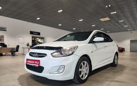 Hyundai Solaris II рестайлинг, 2013 год, 450 000 рублей, 3 фотография