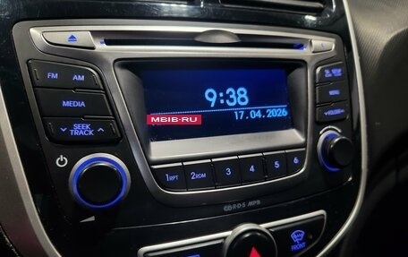 Hyundai Solaris II рестайлинг, 2013 год, 450 000 рублей, 11 фотография